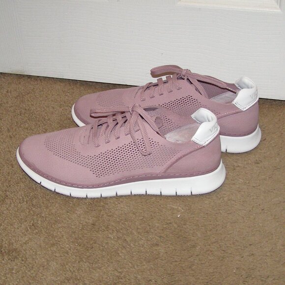 VIONIC size 8.5 Mauve leather sneakers - Picture 11 of 16